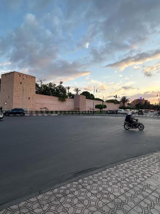 Au Coeur De Marrakech Proche De Appartement
